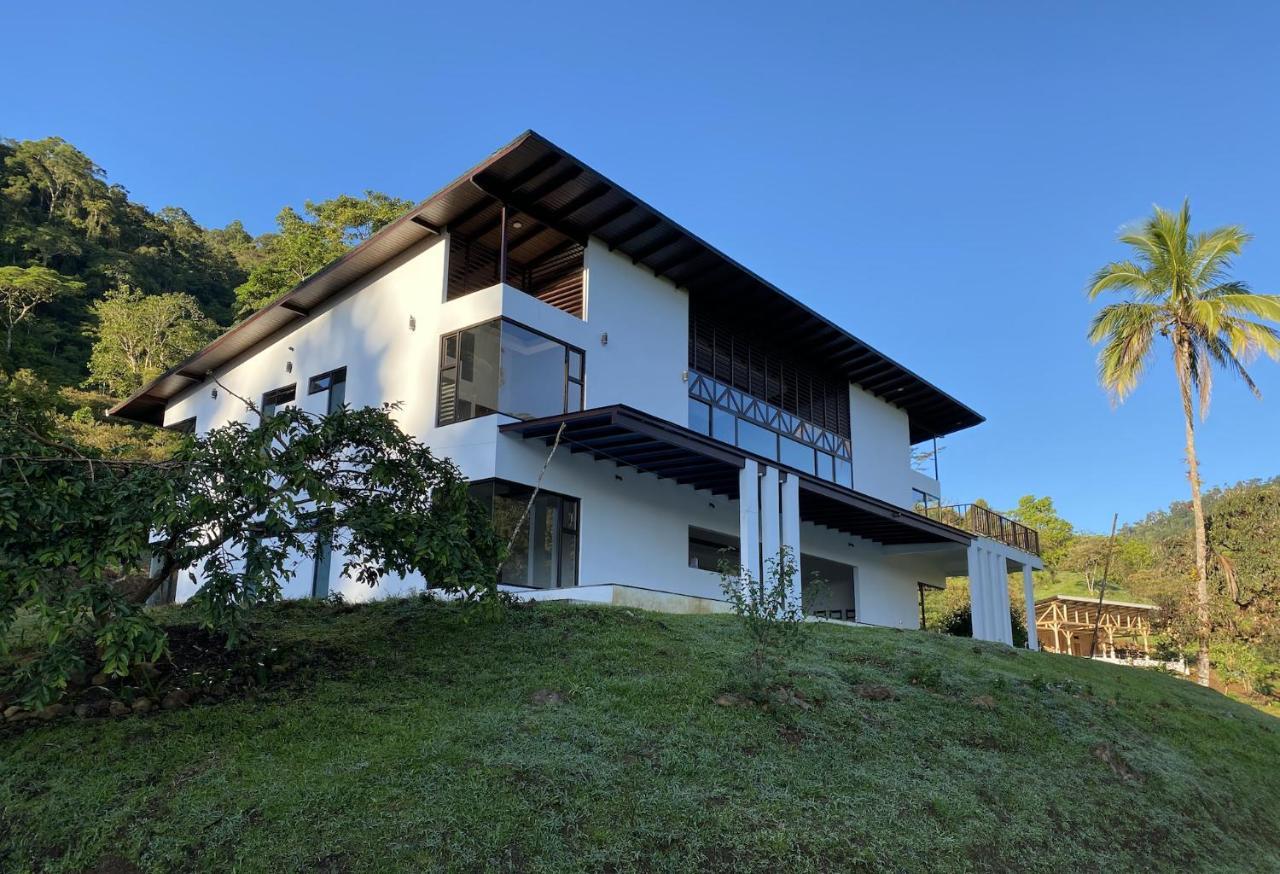 Arte De Plumas Birding Lodge Cartago Bagian luar foto